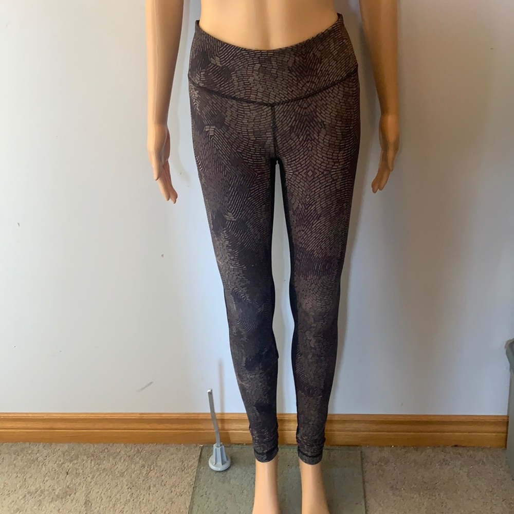 Lululemon leggings